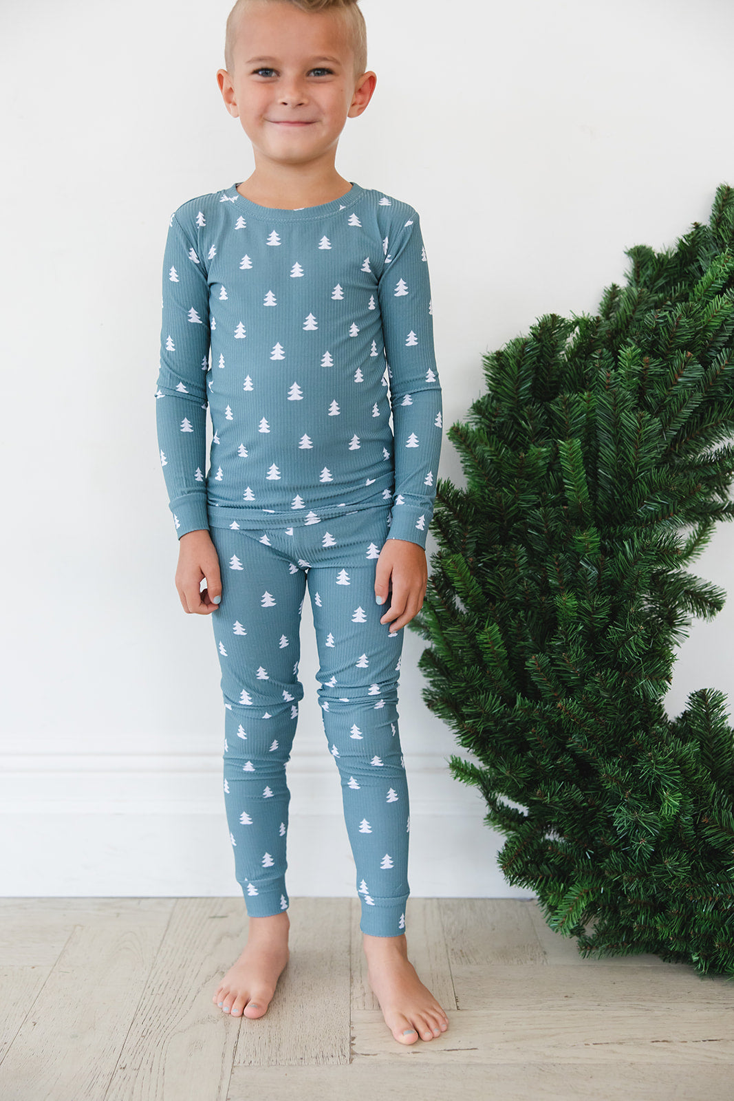 Northern Pine Ribbed 2-Piece Pajama Set