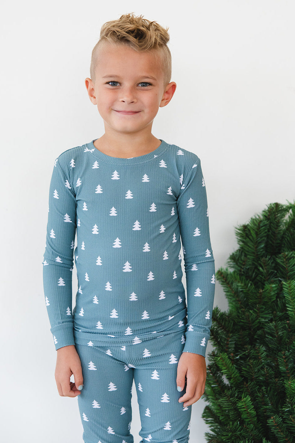 Northern Pine Ribbed 2-Piece Pajama Set