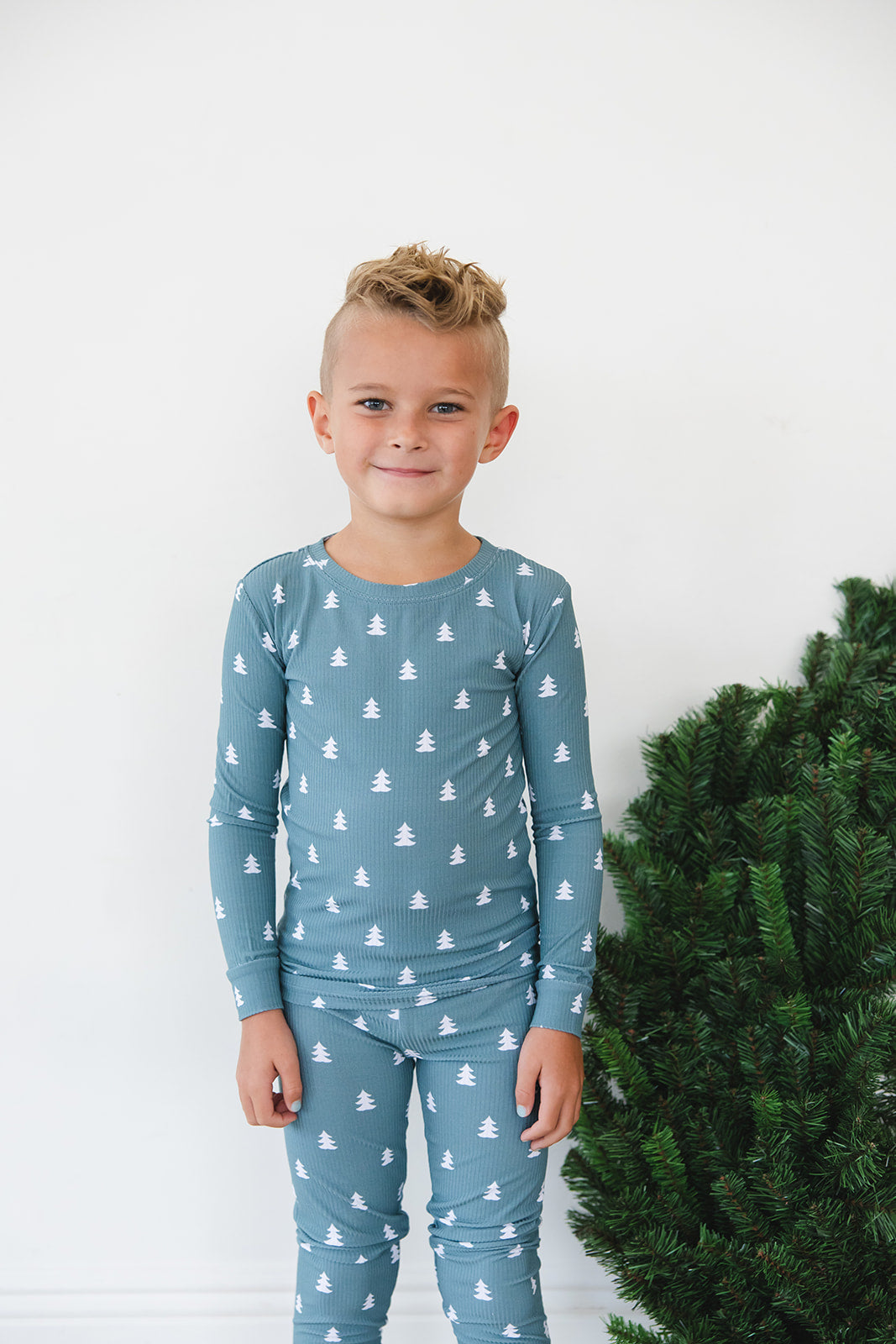 Northern Pine Ribbed 2-Piece Pajama Set