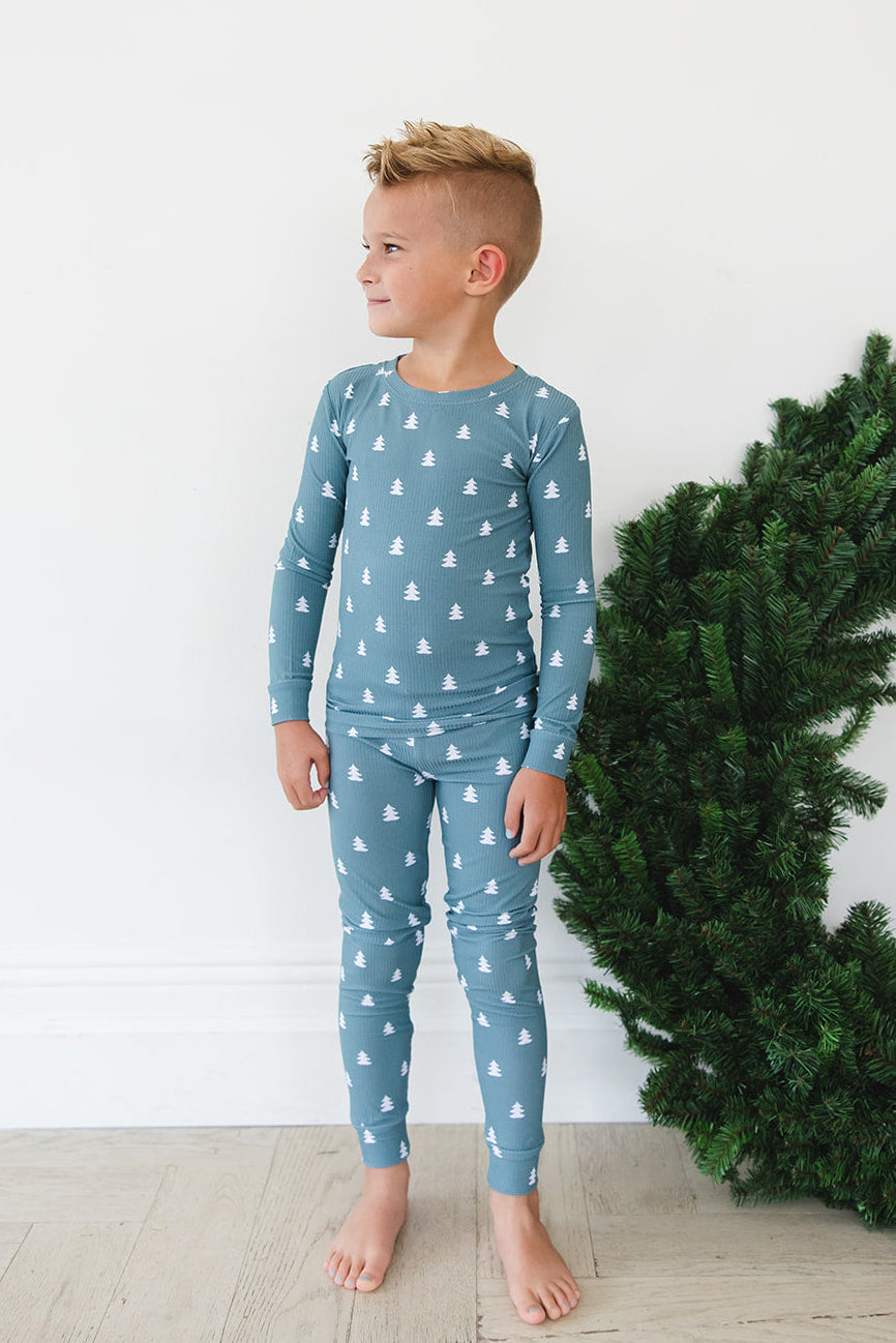 Northern Pine Ribbed 2-Piece Pajama Set