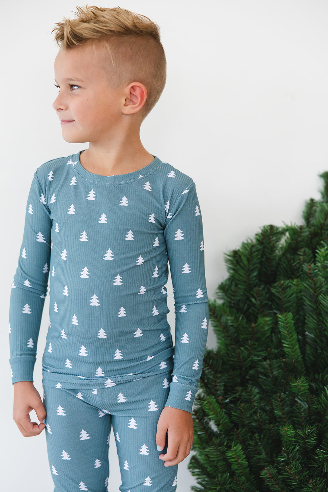 Northern Pine Ribbed 2-Piece Pajama Set