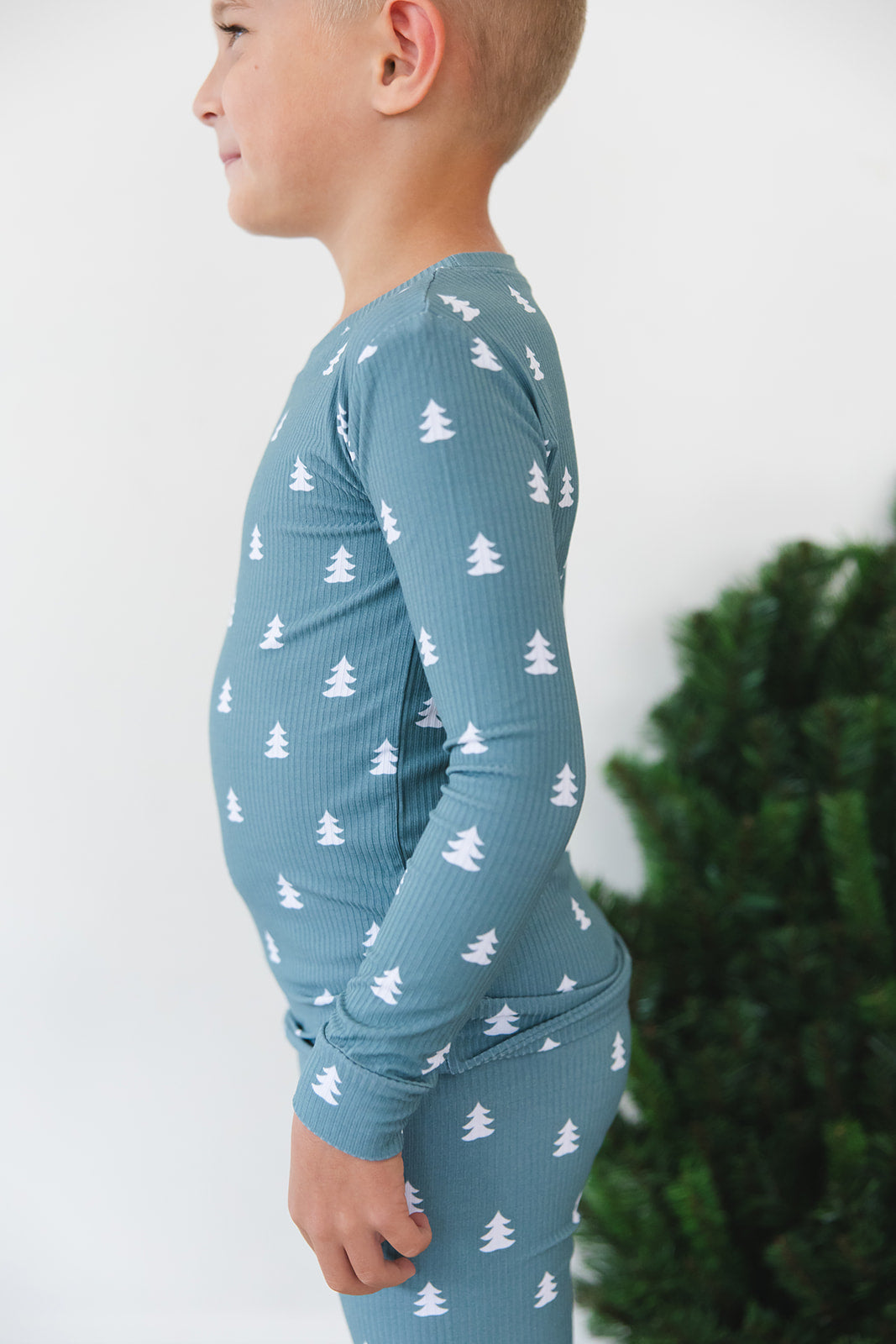 Northern Pine Ribbed 2-Piece Pajama Set