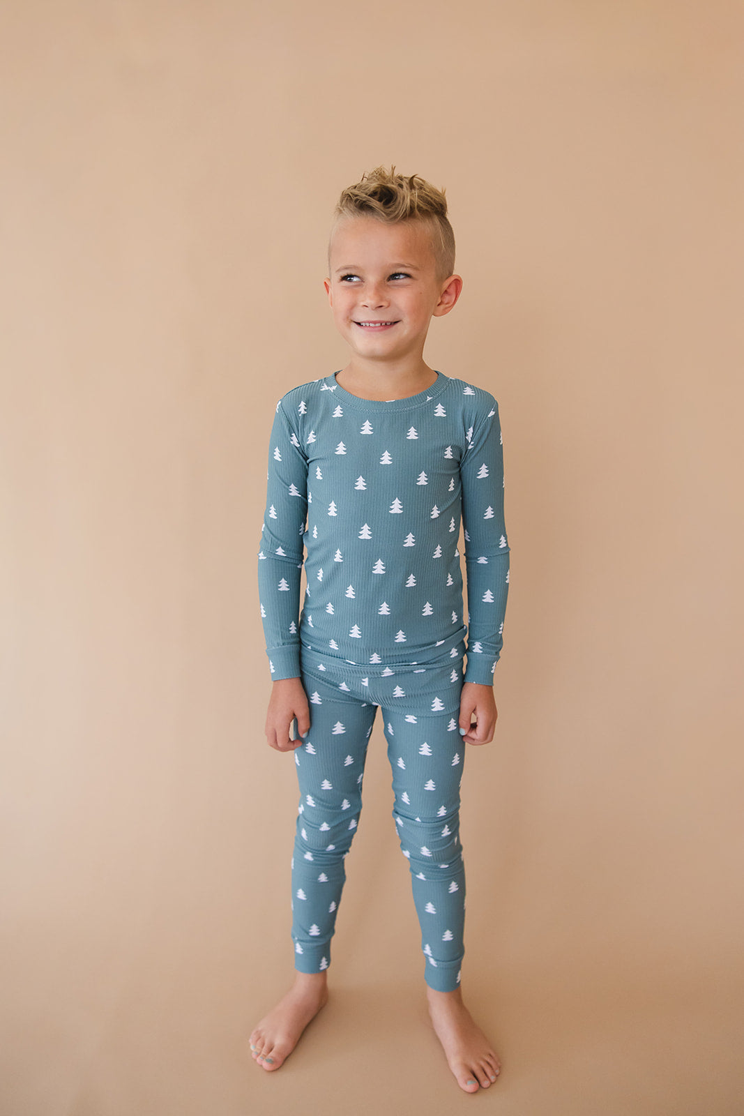 Northern Pine Ribbed 2-Piece Pajama Set