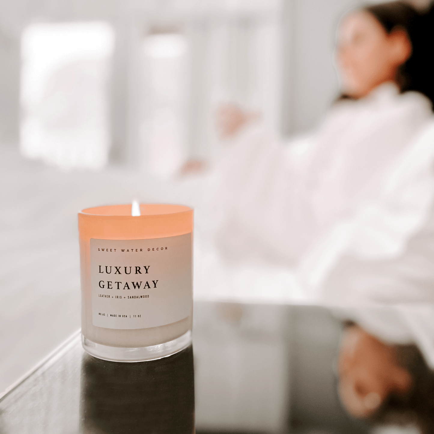 Luxury Getaway Soy Candle - White Jar - 11 oz