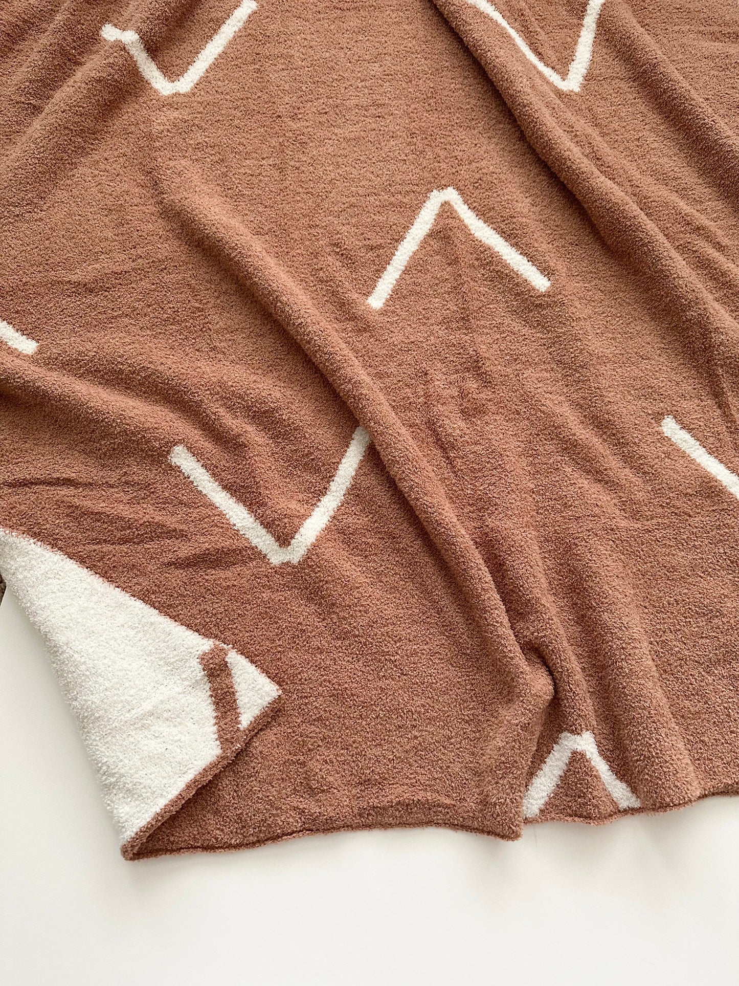 Plush Blanket - Caramel Arrow