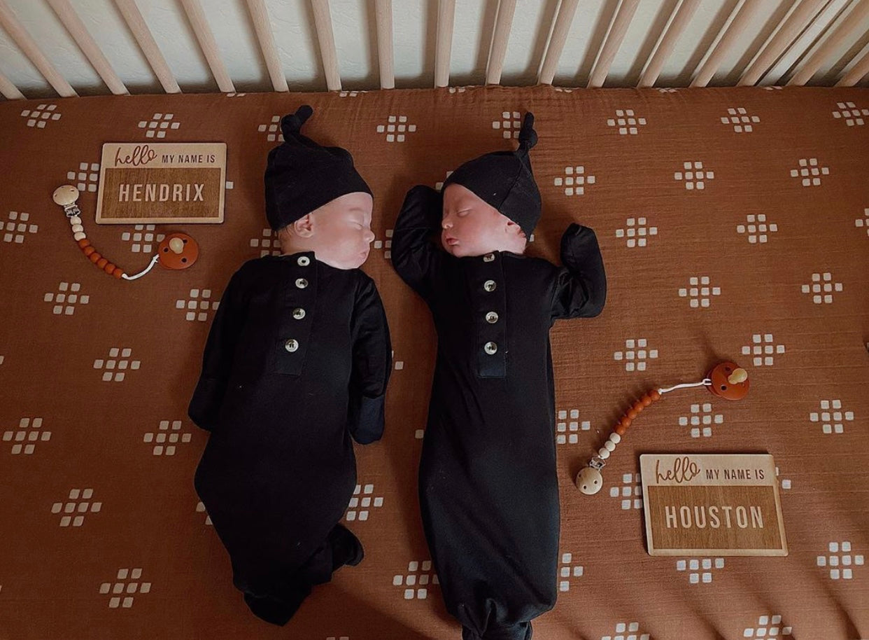 Black Newborn Knotted Gown and Hat Set