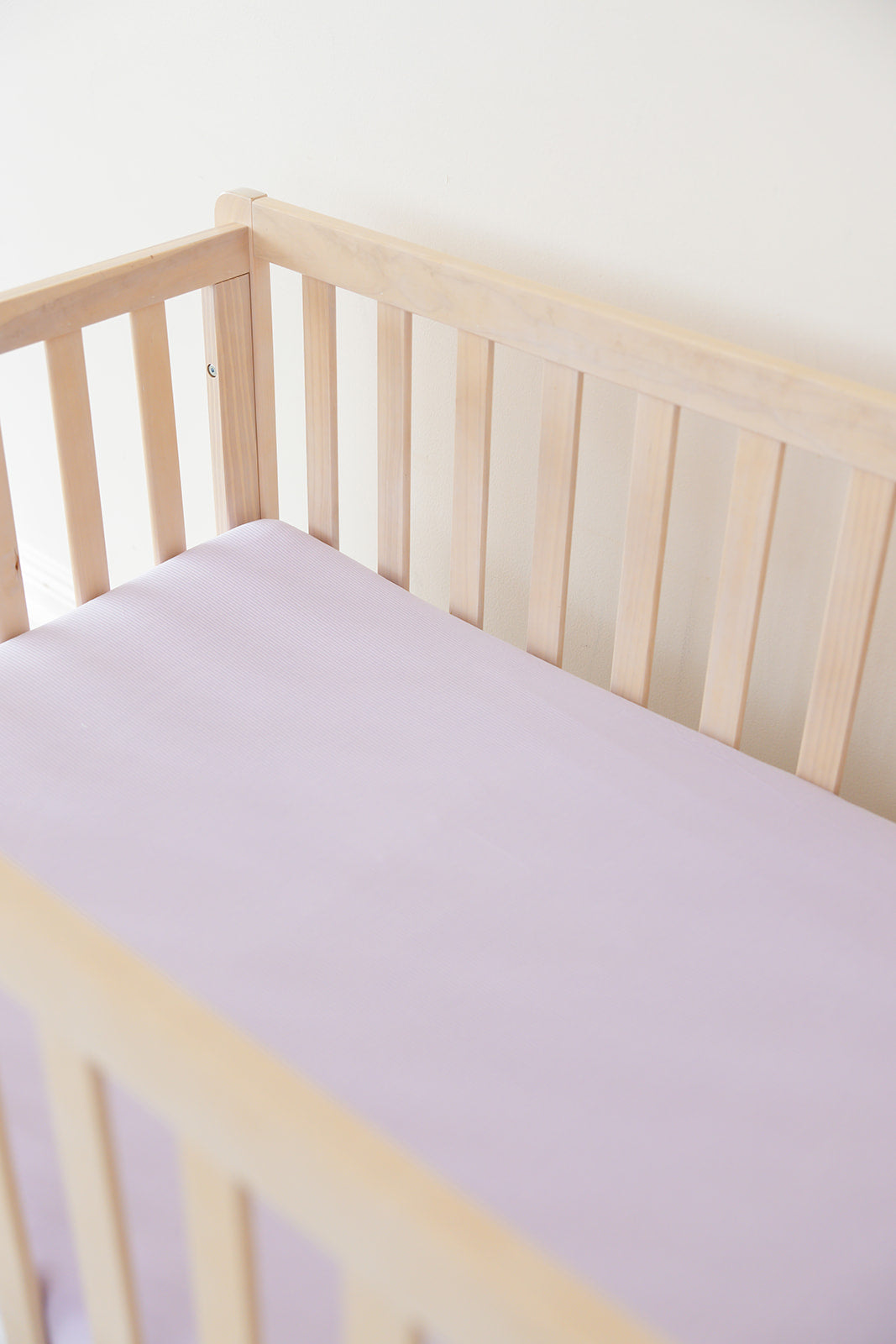 Hydrangea Ribbed Crib Sheet