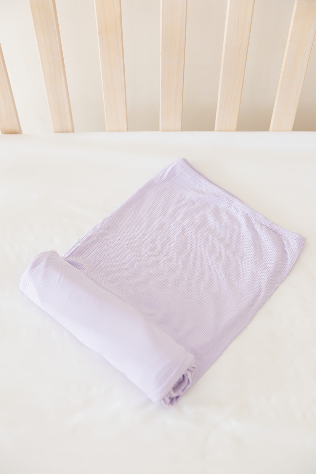 Hydrangea Ribbed Lightweight Blanket
