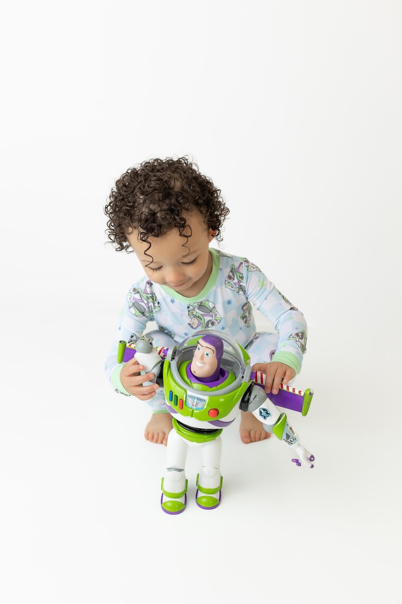Buzz 2-Piece Pajama Set