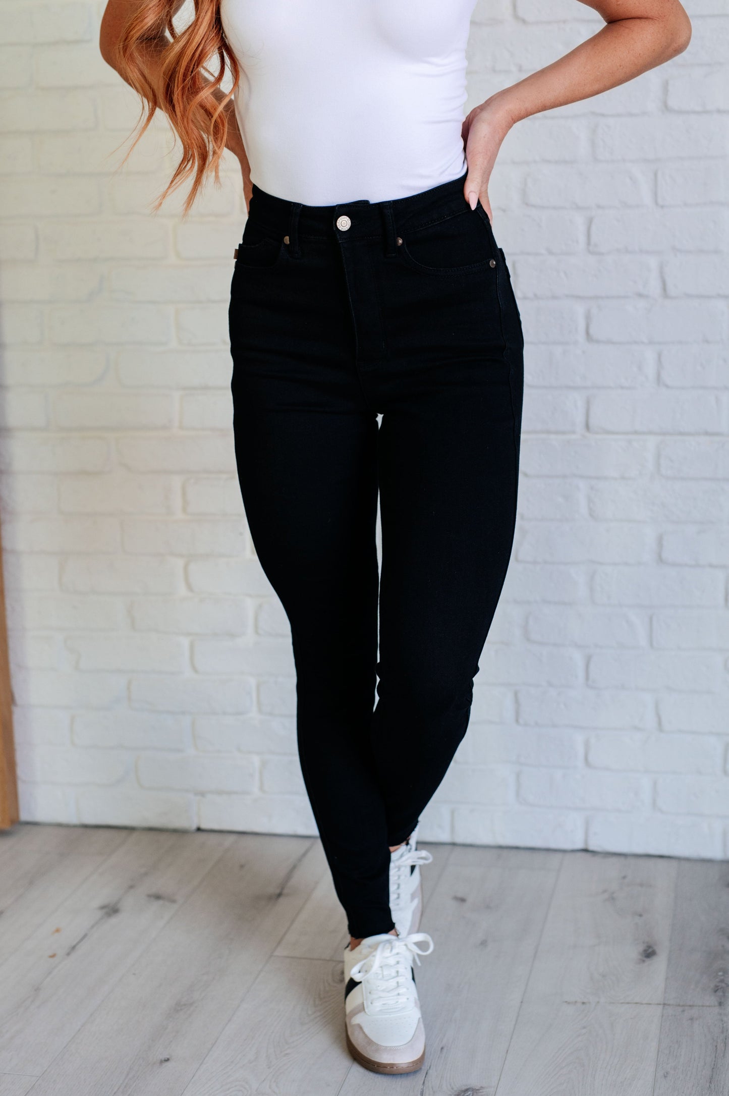 Judy Blue Nicole Tummy Control Skinny Jeans-Black