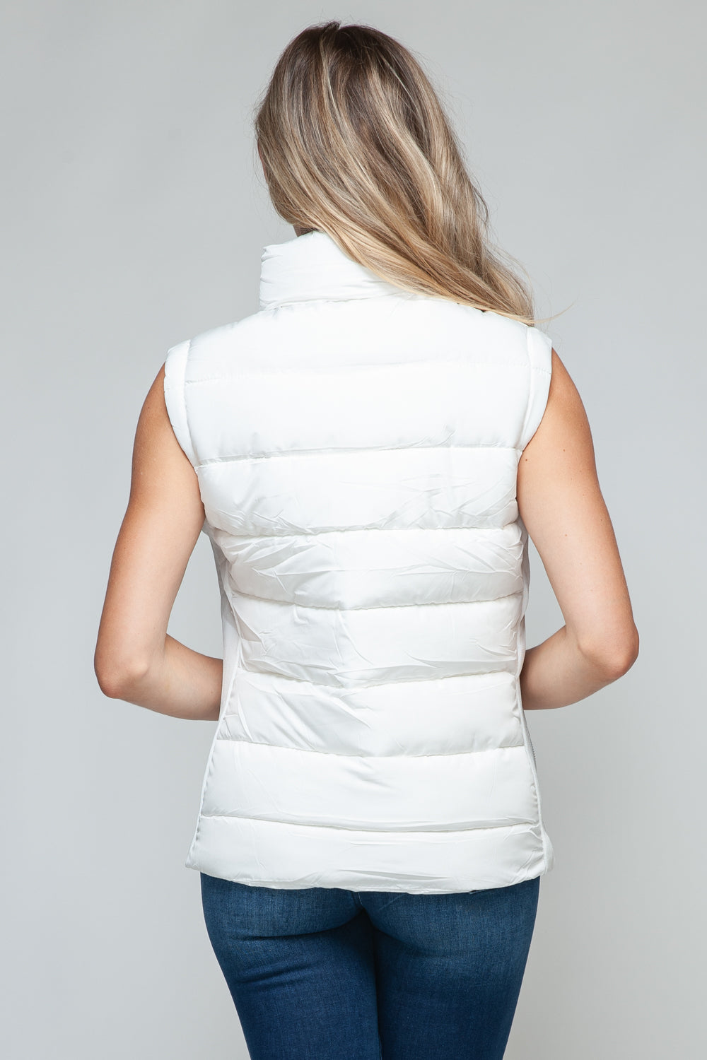 Apres Ski Zip Up Vest- White