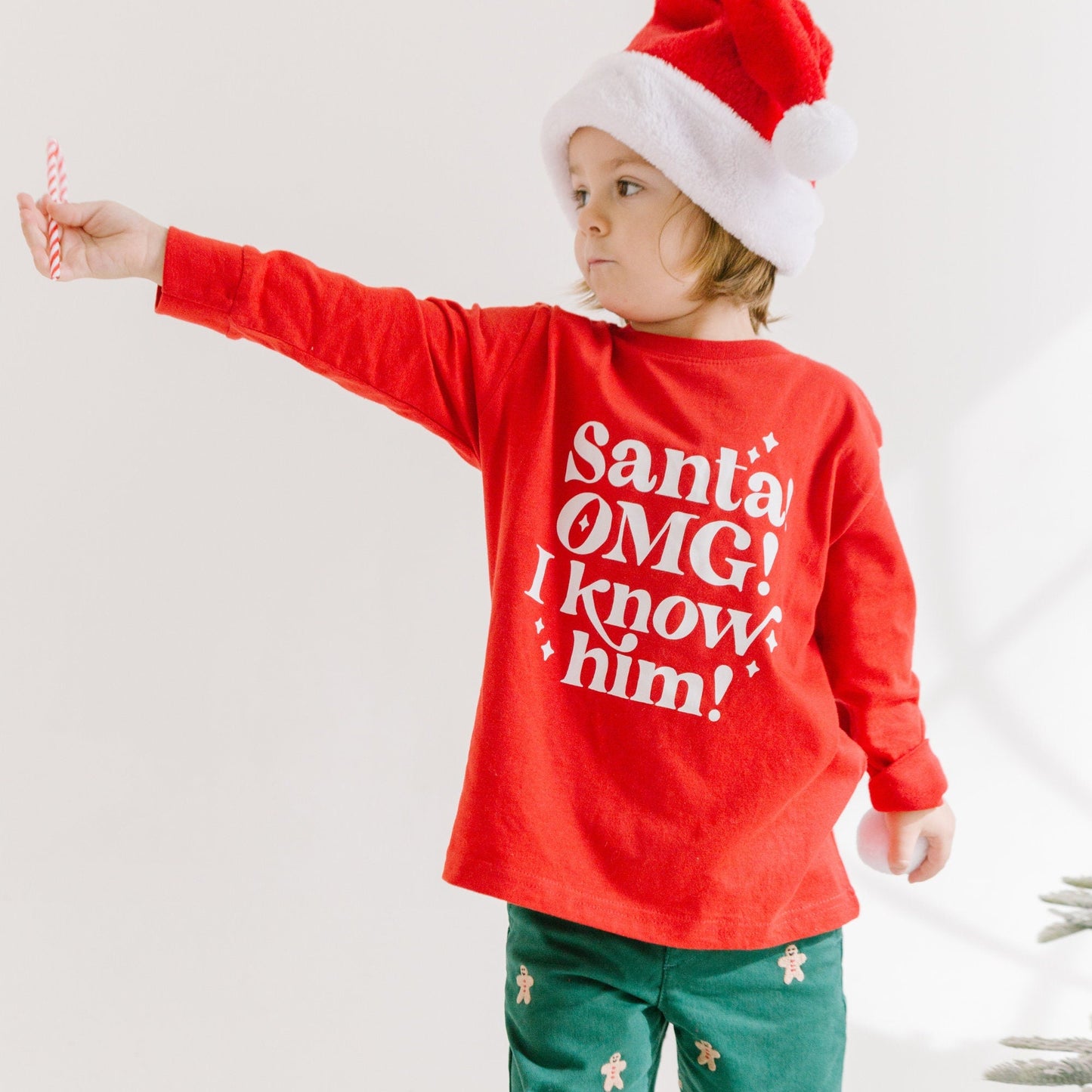 Santa! Omg I Know Him! Graphic Tee