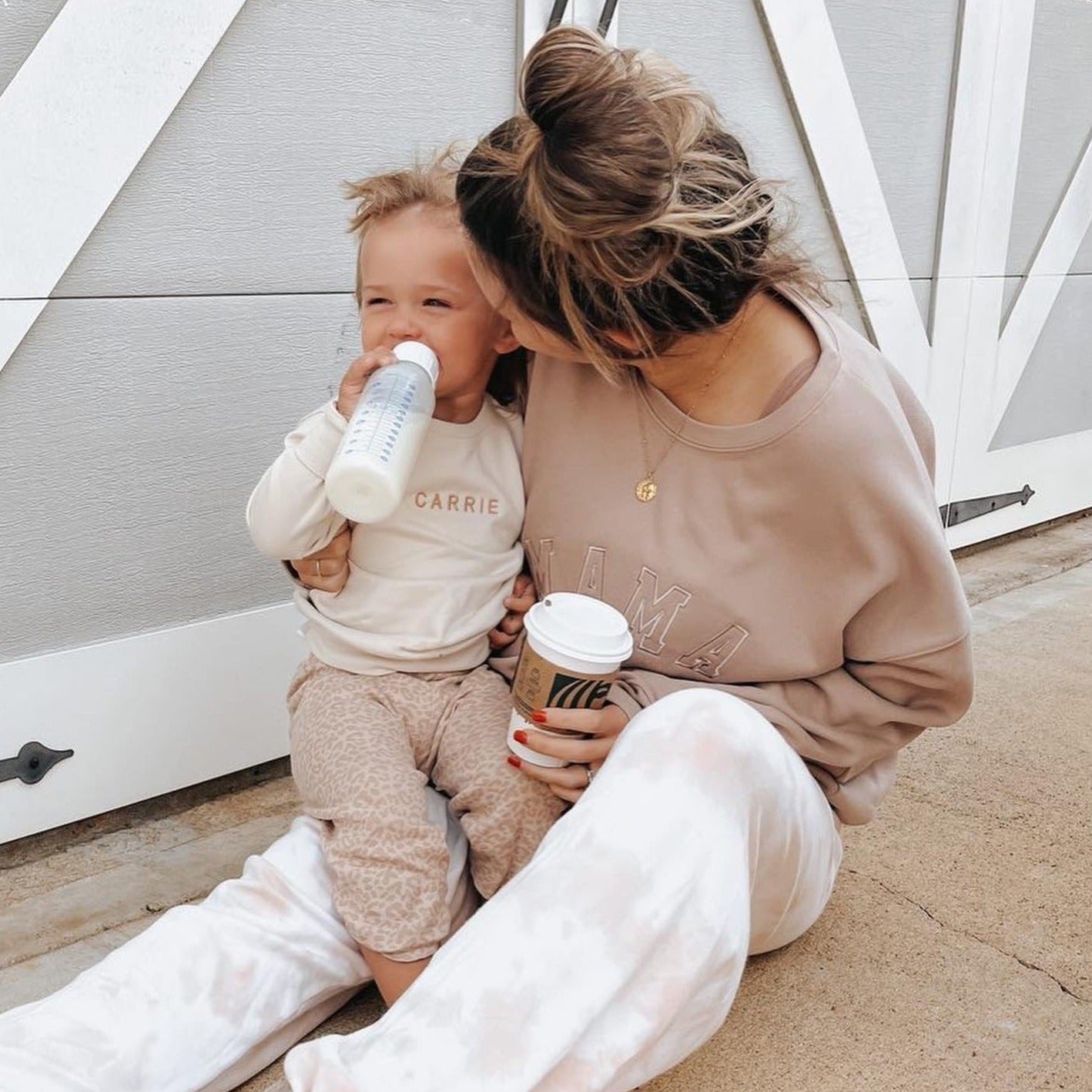 Mama Varsity Embroidered Crewneck Sweatshirt - Neutrals