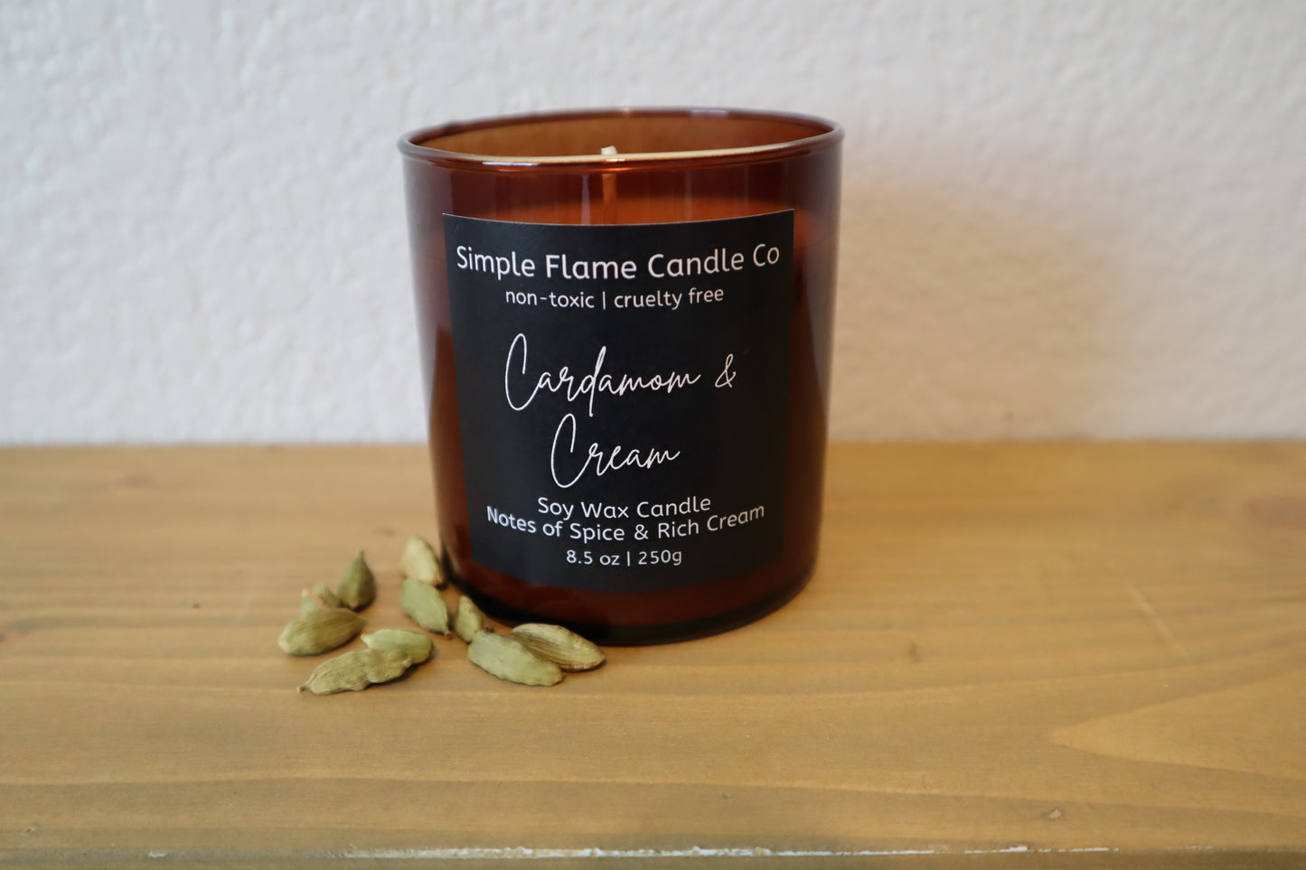 Simple Flame Candle Company- Cardamom & Cream